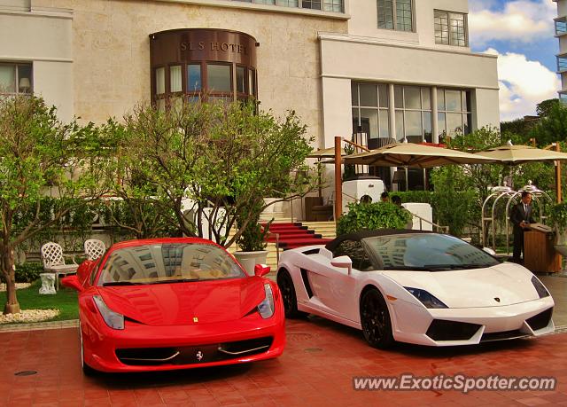 Ferrari 458 Italia spotted in Miami, Florida