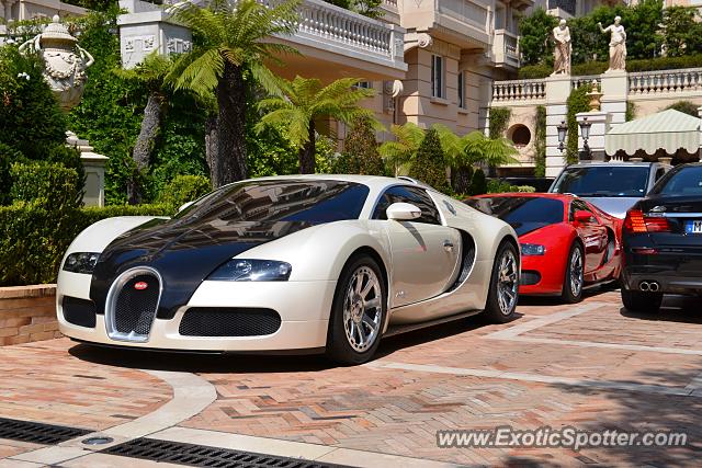 Bugatti Veyron spotted in Monte Carlo, Monaco