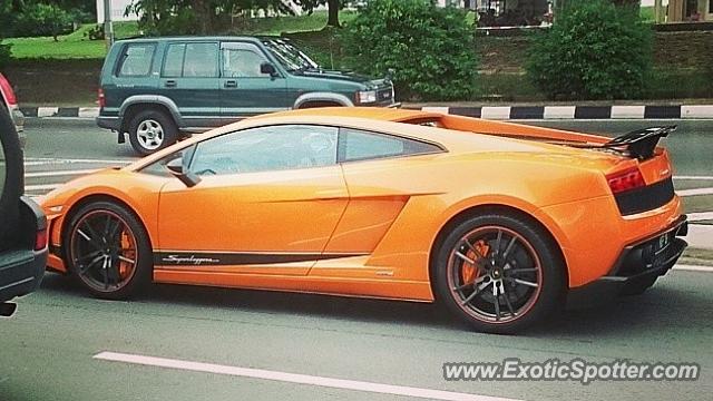 Lamborghini Gallardo spotted in Bandar, Brunei