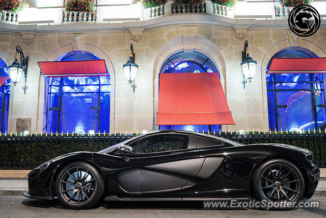 Mclaren P1 spotted in Paris, France