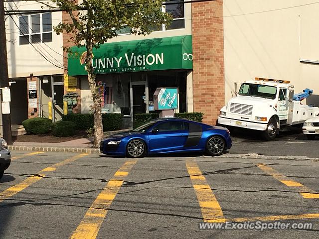 Audi R8 spotted in Fort Lee, New Jersey
