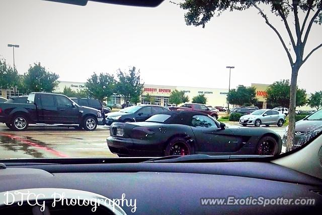 Dodge Viper spotted in Frisco, Texas