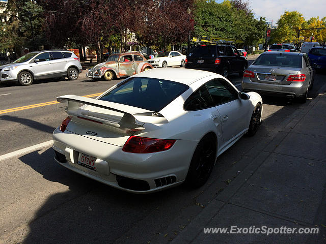 Porsche 911 GT2 spotted in Calgary, Canada