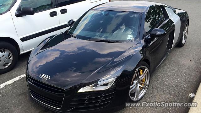Audi R8 spotted in Edgewater, New Jersey