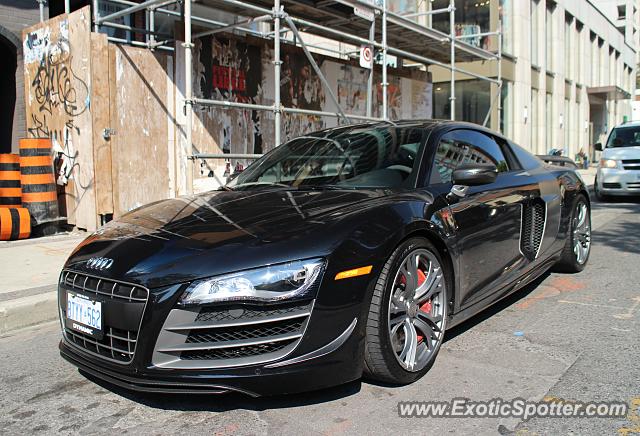 Audi R8 spotted in Toronto, Canada