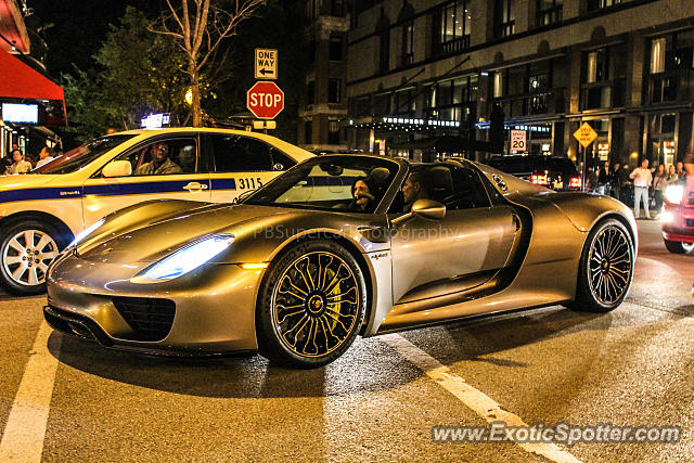 Porsche 918 Spyder spotted in Chicago, United States