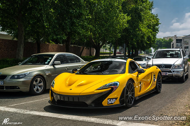 Mclaren P1 spotted in Sandton, South Africa