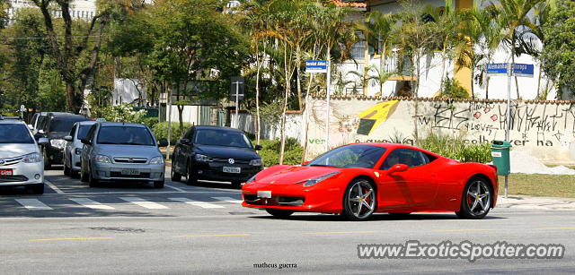 Ferrari 458 Italia spotted in São Paulo, Brazil