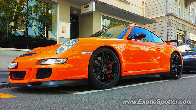 Porsche 911 GT3 spotted in Zurich, Switzerland