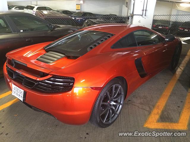 Mclaren MP4-12C spotted in Chicago, Illinois