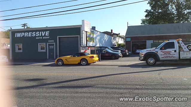Dodge Viper spotted in Oceanside, New York