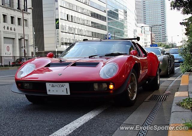 Lamborghini Miura spotted in Tokyo, Japan