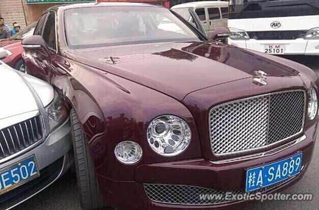 Bentley Mulsanne spotted in Nanning,Guangxi, China
