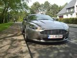 Aston Martin DB9