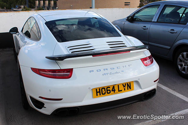 Porsche 911 Turbo spotted in Cambridge, United Kingdom