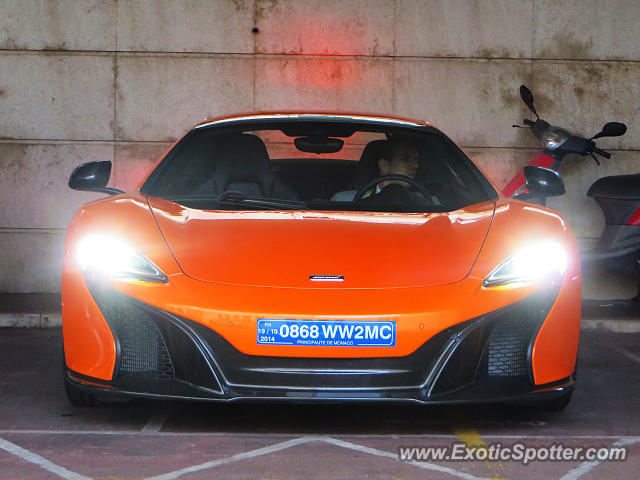Mclaren 650S spotted in Lisboa, Portugal