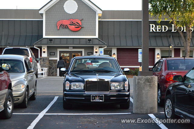 Rolls Royce Silver Seraph spotted in Greensburo, North Carolina