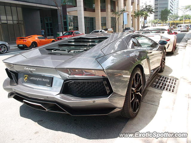 Lamborghini Aventador spotted in Taguig, Philippines