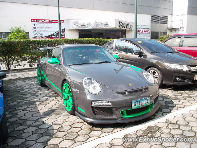 Porsche 911 GT3 spotted in Taguig, Philippines