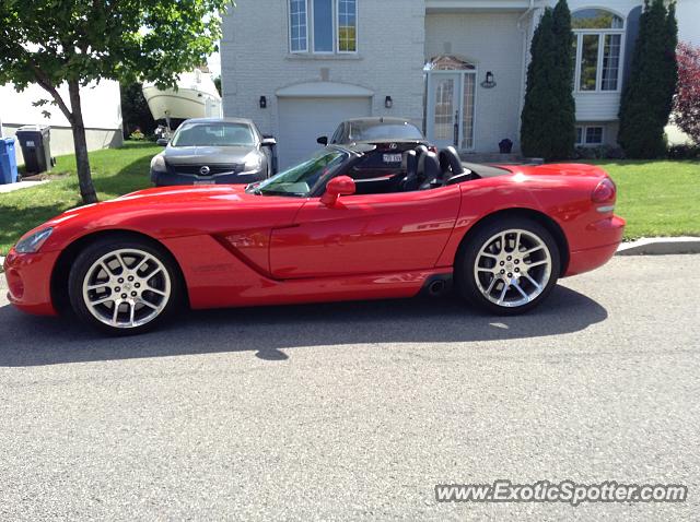 Dodge Viper spotted in Montreal, Canada