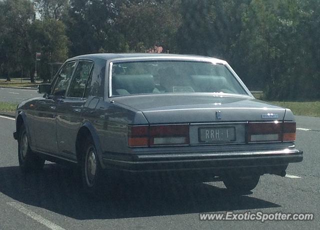 Rolls Royce Silver Spirit spotted in Melbourne, Australia