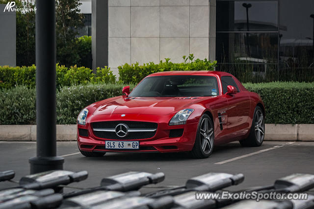 Mercedes SLS AMG spotted in Bryanston, South Africa