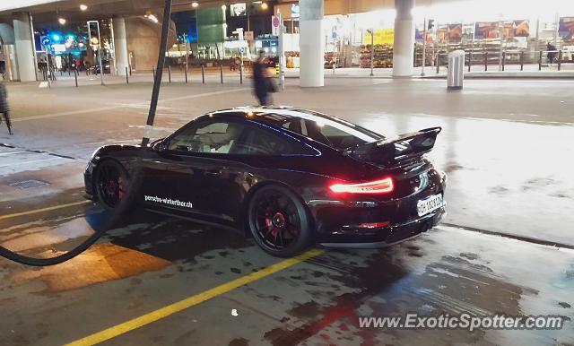 Porsche 911 GT3 spotted in Zürich, Switzerland