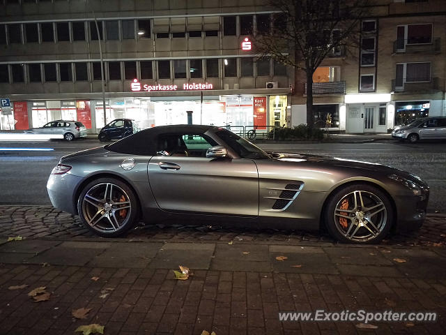 Mercedes SLS AMG spotted in Hamburg, Germany
