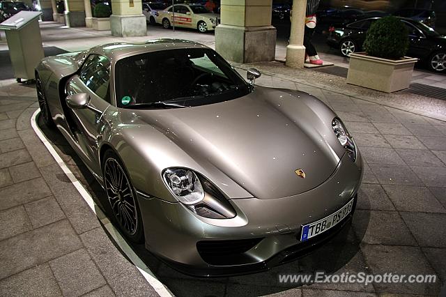 Porsche 918 Spyder spotted in Berlin, Germany
