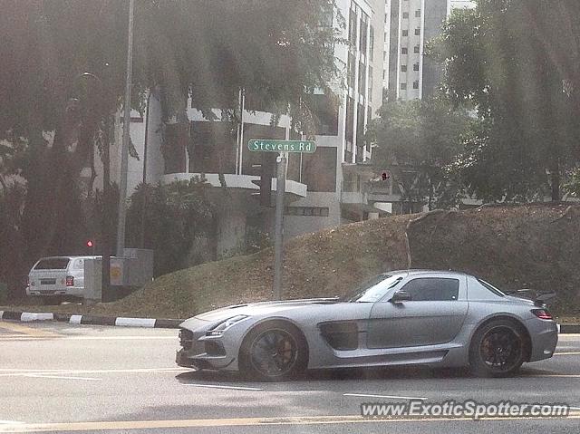 Mercedes SLS AMG spotted in Singapore, Singapore
