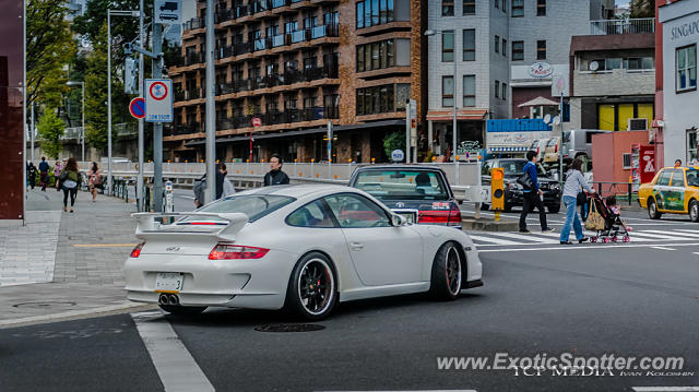 Porsche 911 GT3 spotted in Tokyo, Japan