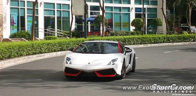 Lamborghini Gallardo spotted in Taguig, Philippines