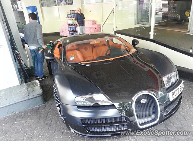 Bugatti Veyron spotted in London, United Kingdom