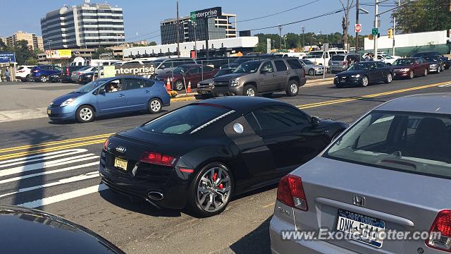 Audi R8 spotted in Fort lee, New Jersey