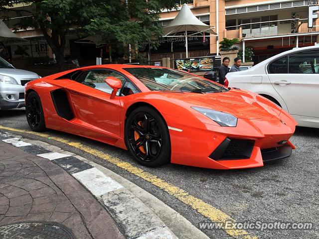 Lamborghini Aventador spotted in Singapore, Singapore
