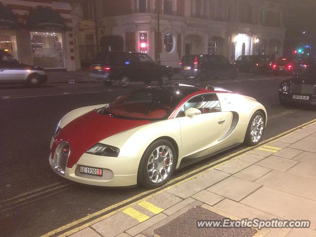 Bugatti Veyron spotted in London, United Kingdom