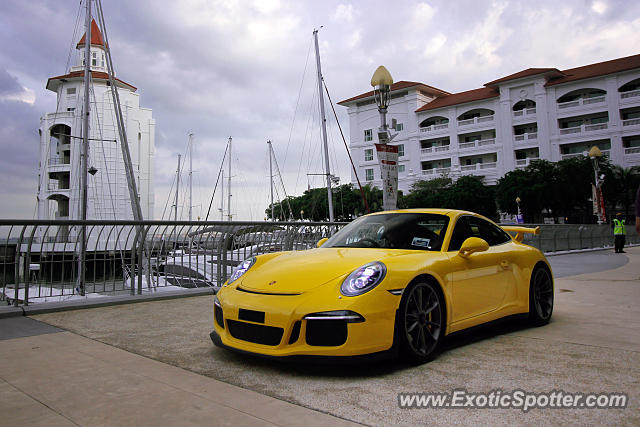 Porsche 911 GT3 spotted in Tanjung Tokong, Malaysia