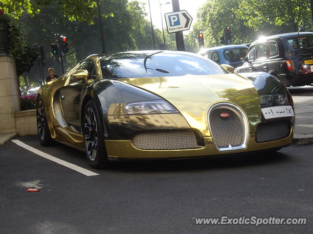 Bugatti Veyron spotted in London, United Kingdom