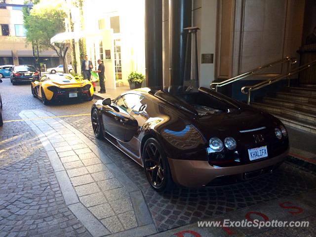 Bugatti Veyron spotted in LA, California