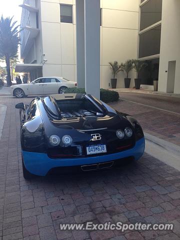 Bugatti Veyron spotted in South Beach, Florida