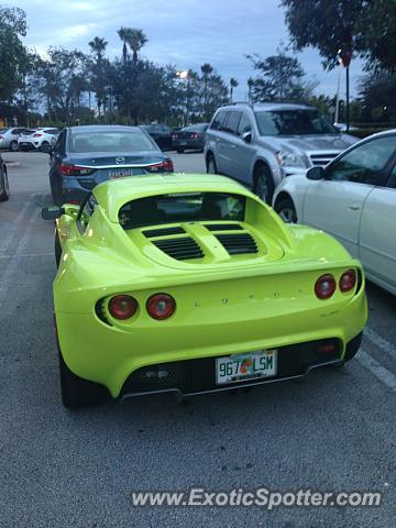 Lotus Elise spotted in South Beach, Florida