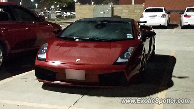 Lamborghini Gallardo spotted in Corpus Christi, Texas