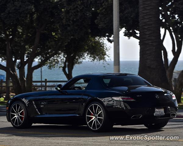Mercedes SLS AMG spotted in Santa Monica, California