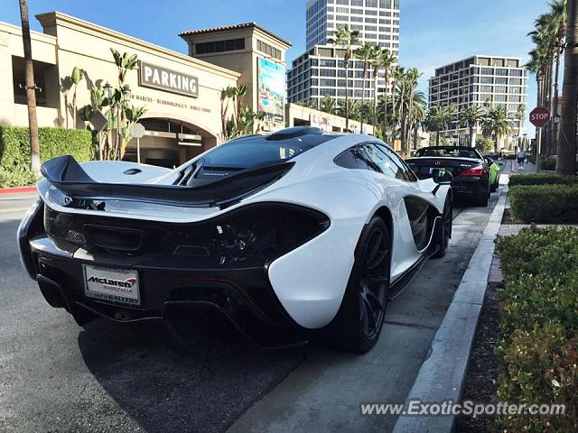 Mclaren P1 spotted in Newport Beach, California