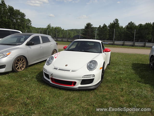 Porsche 911 GT3 spotted in Mont-Tremblant, Canada
