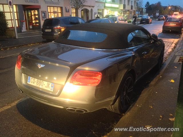 Bentley Continental spotted in Pontault-Combaul, France
