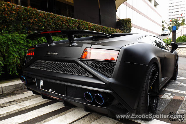 Lamborghini Gallardo spotted in Jakarta, Indonesia