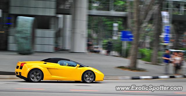 Lamborghini Gallardo spotted in Singapore, Singapore