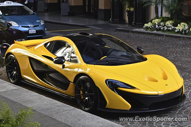 Mclaren P1 spotted in Beverly Hills, California