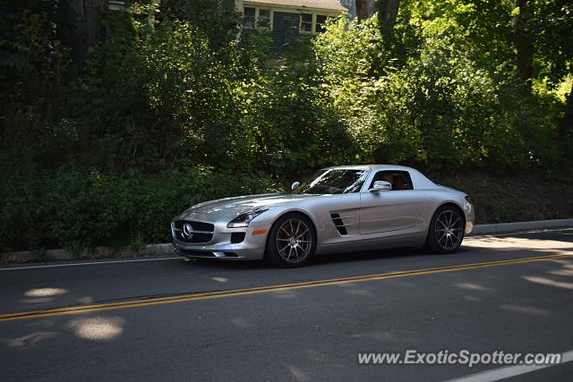 Mercedes SLS AMG spotted in Watkins Glen, New York
